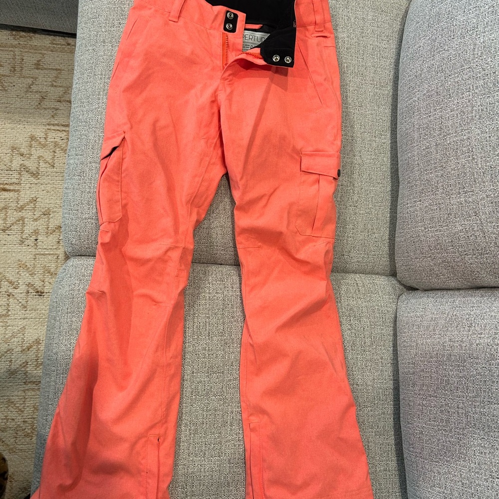 Aperture Coral Technical Outerwear/ snowboard/ ski pants